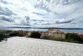 PRILIKA!! Apartman sa prekrasnim pogledom na more, Crikvenica, Kвартира