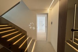 LUKSUZAN STAN, 144 m2,  S POGLEDOM (NOVOGRADNJA), Opatija, Wohnung