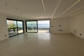 LUKSUZAN STAN, 144 m2,  S POGLEDOM (NOVOGRADNJA), Opatija, Wohnung