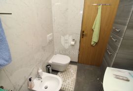 Rijeka, komforan stan na traženoj lokaciji, Rijeka, Appartment