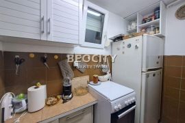 Vračar, Hram Svetog Save, Hadži Melentijeva, 3.0, 68m2, Vračar, Appartement