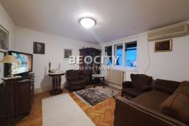 Vračar, Hram Svetog Save, Hadži Melentijeva, 3.0, 68m2, Vračar, Appartement