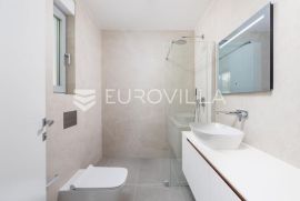 Opatija, trosoban stan NKP 104 m2 u novogradnji, Opatija, Διαμέρισμα