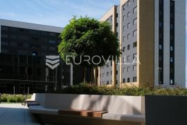 Zagreb, Heinzelova, VMD novogradnja, trosoban stan s garažom NKP 75 m2, Zagreb, Appartement