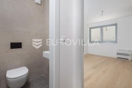 Opatija, moderan trosoban stan NKP 119 m2 u novogradnji, Opatija, Διαμέρισμα