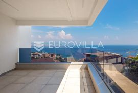 Opatija, trosoban stan NKP 105 m2 u novogradnji, Opatija, Flat