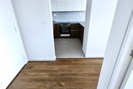 Kalvarija, lux, 46m2, 2.0, VI, cg, lift, garaža ID#1780, Zemun, Apartamento