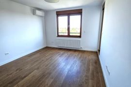 Kalvarija, lux, 46m2, 2.0, VI, cg, lift, garaža ID#1780, Zemun, Apartamento