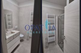 Martinkovac - prekrasan 2s+db s pogledom na Kvarner, Rijeka, Appartment