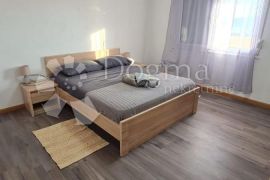 NAJAM DVOSOBNOG STANA U KUĆI, KAŠTEL GOMILICA, Kaštela, Appartment