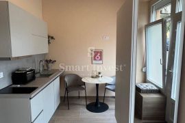 RIJEKA - CENTAR, predivan studio za najam, SAMO KOD NAS, Rijeka, Appartement