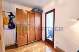 Stan + 2 Apartmana s vrtom 300m od mora, Poreč, Poreč, Appartamento