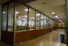 Rijeka, Centar, poslovni prostor površine 800m2, Rijeka, Commercial property