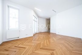 Zagreb, Centar, prekrasan trosoban stan u strogom centru, 124 m2, Zagreb, Appartamento