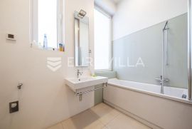 Zagreb, Centar, prekrasan trosoban stan u strogom centru, 124 m2, Zagreb, Apartamento