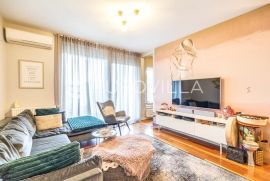 Zagreb, Maksimir, uređen trosoban stan NKP 83 m2, Zagreb, Daire