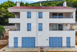 OTOK CRES, CRES - Dvoetažni stan u novogradnji mediteranskog šarma, Cres, Apartamento