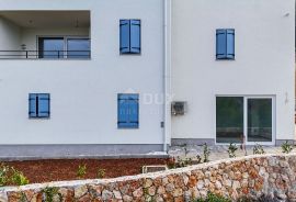 OTOK CRES, CRES CENTAR - Stan 3S+DB + 2 parkirna mjesta + POGLED NA MORE, Cres, Kвартира