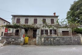 ISTRA, KANFANAR - Stoljetna kamena ljepotica s dva stana u centru, Kanfanar, House