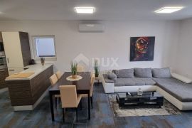 RIJEKA, KRIMEJA - NOVO UREĐENI STAN NA ODLIČNOJ LOKACIJI S REŽIJAMA UKLJUČENIM U CIJENU!, Rijeka, Apartamento