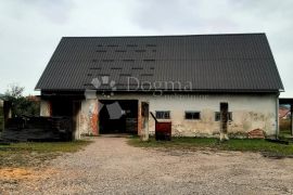 Hala u Ogulinu, Ogulin, Коммерческая недвижимость