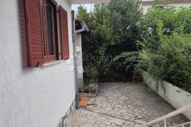 ISTRA/ROVINJ KUĆA ZA CJELOGODIŠNJI NAJAM, Rovinj, Haus