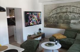 ISTRA, PULA - LUKSUZAN STAN U BLIZINI ARENE, Pula, Apartamento