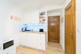 Apartman 20 m2 -na Ribnjaku u dnevnom najmu!!, Gornji Grad - Medveščak, Wohnung