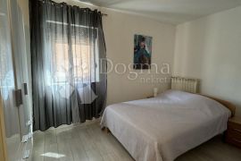 Srdoči, 2S+DB, balkon, terasa, 2x parking mjesto, Rijeka, Apartamento