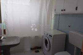 KOSTRENA DVA STANA U KUĆI, Kostrena, Appartment