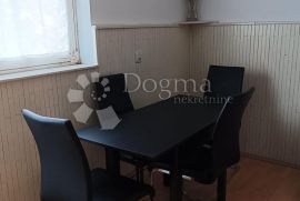 KOSTRENA DVA STANA U KUĆI, Kostrena, Appartement