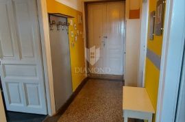 Rijeka, stan s puno potencijala, Rijeka, Apartamento