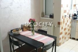 Novi Sad, Detelinara, Dr Svetislava Kasapinovića, 3.0, 74m2, Novi Sad - grad, Flat