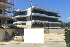 Istra, Ližnjan, moderan trosobni stan s pogledom na more NKP 80 m2, Ližnjan, Kвартира