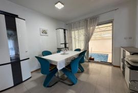 STAN, PRODAJA, ZAGREB, GAJNICE, 164 m2, 4-soban, Podsused - Vrapče, Apartamento