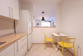 STAN + GARAŽA, NAJAM, ZAGREB, VRBANI III, 91 m2, 3-soban, Trešnjevka - Jug, Apartamento