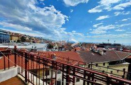 Centar, stan s jedinstvenim pogledom, Rijeka, Appartment