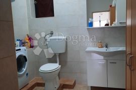 Stan Drenova, Rijeka, Apartamento