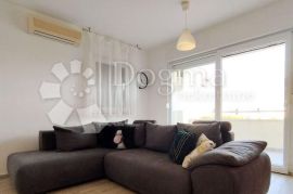 MARČELJI STAN 68M2 2S+DB, Viškovo, Appartement