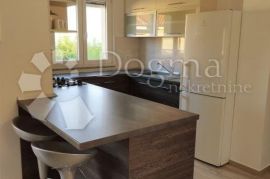 MARČELJI STAN 68M2 2S+DB, Viškovo, Apartamento