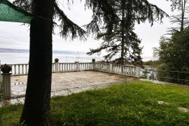 Prodaje se jedinstvena vila u Iki – Lungo Mare, Opatija - Okolica, بيت