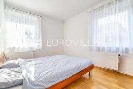 Zagreb, Maksimir, Jordanovac trosoban stan 1. kat NKP 92 m2 garaža, Zagreb, Kвартира