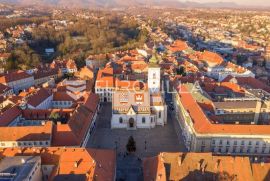 Zagreb, Gornji grad, jedinstven peterosoban stan 221 m2, Zagreb, Wohnung