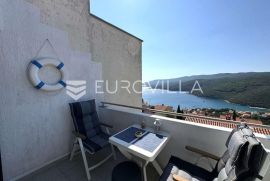 Istra, Rabac, dvosoban stan s otvorenim pogledom na more, samo u ponudi Euroville!, Labin, Apartamento