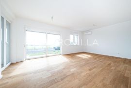 Sveta Nedelja, Kerestinec, NOVOGRADNJA, trosoban stan NKP 134 m2, Flat