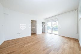 Sveta Nedelja, Kerestinec, NOVOGRADNJA, garsonjera NKP 43 m2, Flat