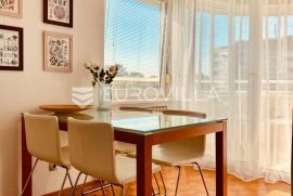 Zagreb, Vukovarska, namješten trosoban stan + garaža, 80 m2, Zagreb, Appartement