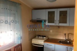 Vir, južna strana kuća sa 2 apartmana 280m do mora, Vir, Дом