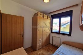 ZAGREB-STENJEVEC-69m2,3s,2 lođe, odličan tlocrt i orijentacija, Stenjevec, Wohnung