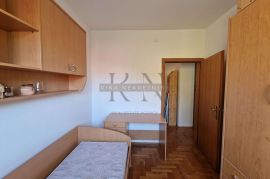 ZAGREB-STENJEVEC-69m2,3s,2 lođe, odličan tlocrt i orijentacija, Stenjevec, Wohnung